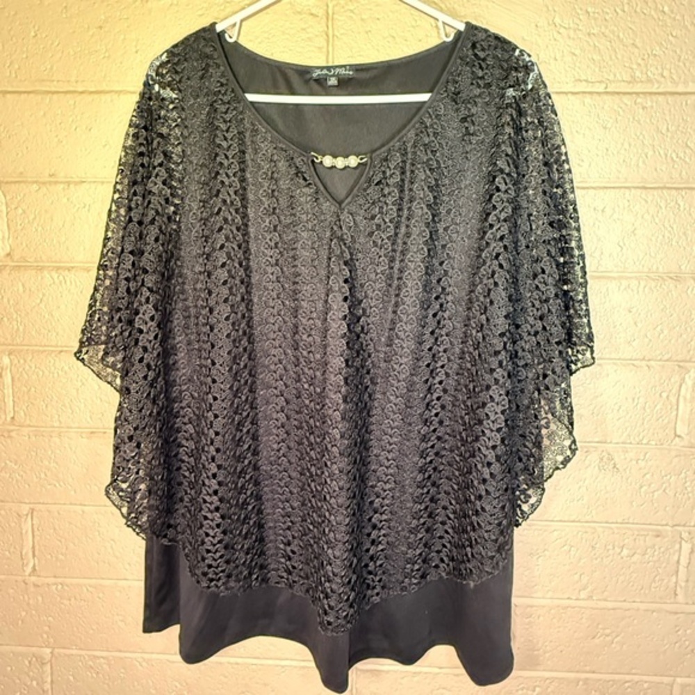 Jade more Elegant Black  blouse